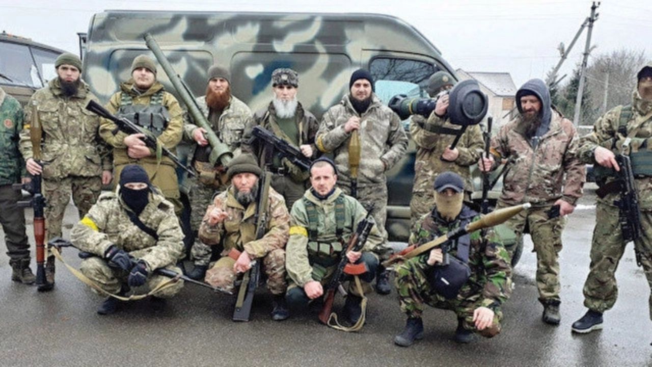 Çeçen birliğine ait Şeyh Mansur taburu Ukrayna'da Kadirov'un askerleriyle çatışıyor